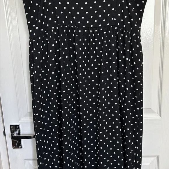 River Island Size 18 Black Frill Detail Spot Dress - Picture 2 of 8